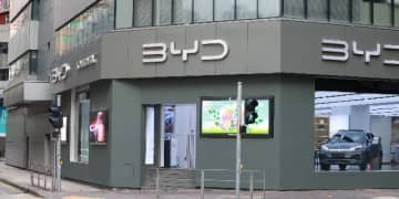 中国BYD、26年後半に「軽EV」日本市場投入へ…海外自動車メーカー苦戦の‟独自規格・商習慣”にどこまで食い込める？