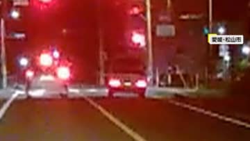 【危険】ギリギリまで“車間詰め運転”に「急ブレーキを踏まれて追突しそうに…」　信号無視して突き進むトラックも目撃！