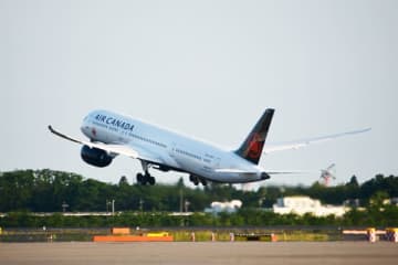 エア・カナダ、無料高速Wi-Fiの提供開始