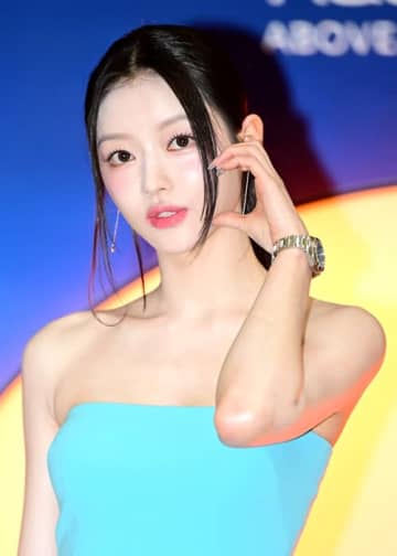 OH MY GIRL・ユア、女優業本格始動へ！直筆手紙でWMエンタとの契約終了を報告「より良い姿をお見せする」
