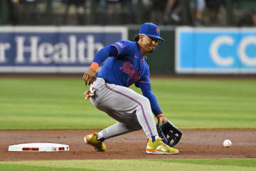 【MLB】千賀滉大を救った、メッツ野手陣の「パーフェクトリレー」に実況大興奮　リンドーアの“最速”中継プレーを称賛「素晴らしい送球だ」