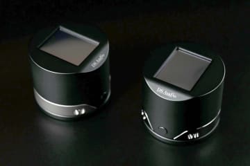 DS Audio、より完成度を追求した偏心検出スタビライザー「ES-002」。“リファレンス”と“コア”の2機種
