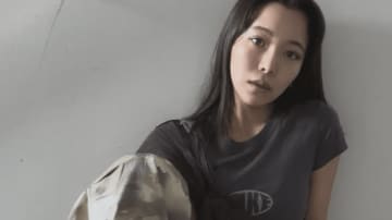 「センス抜群」高梨沙羅、ナイキ新作と迷彩パンツで春夏コーデを披露