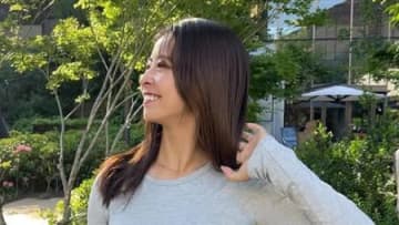 「めっちゃ可愛ええ」「スタイル抜群」園田彩乃、初夏コーデで“お腹見せ”美ボディを披露