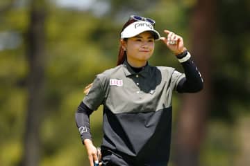 女子ゴルフ藤田かれん、今季メジャー初戦で暫定首位　「思い切って狙った」1打でイーグル奪取