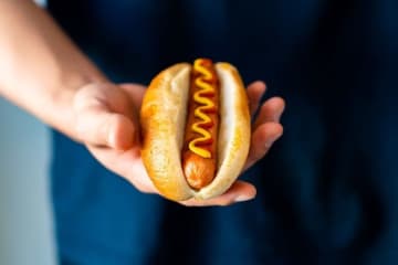 超加工食品を毎日「１２食」、パーキンソン病の発症リスクが２倍か　新研究