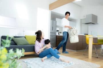 「家事の借り」は「家事で返す」が不満爆発させないポイント？　増える共働き夫婦の家事分担を調査＜リアルママボイス＞
