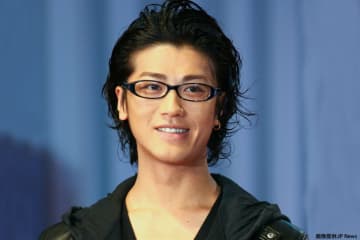 赤西仁、熱愛報道で“否定したある一文”に…　「逆に気になる」「そこじゃない（笑）」ツッコミ続出