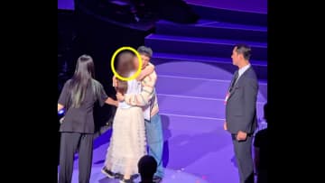 BTS・JINさんの“首にキス”50代日本人女性がソウルの警察署に出頭　韓国警察が性暴力処罰法違反の疑いで書類送検