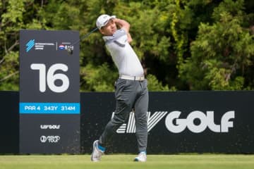 竹安俊也が高額大会で単独2位発進　石川遼は126位