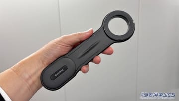 「これメッチャいいじゃん」「革新的だわ」カーライフが劇的に向上！超便利なアイテムを実際に購入！使ってみた結果…