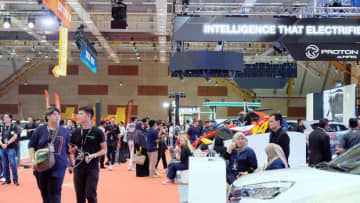 【マレーシア】国内外のＥＶ勢ぞろい、自動車展示会が開幕［車両］
