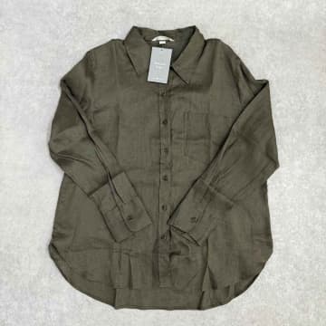 何年も愛用してる♡【H&M】「リネンシャツ」が着心地抜群！