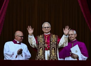 ローマ新教皇にプレボスト枢機卿　初の米国出身