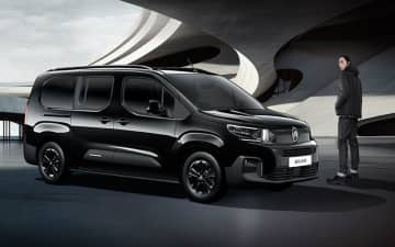 シトロエン、特別仕様車「ベルランゴ ブラック エディション」 車中泊に最適な専用アクセサリーも同時発売