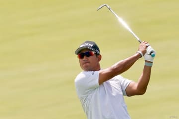 松山英樹が首位と4打差11位発進 大会5勝目狙うマキロイは25位