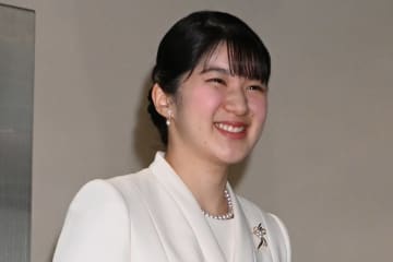 「憧れる品の良さ」愛子さま　万博視察で見せられた“純白コーデ”に相次ぐ絶賛の声