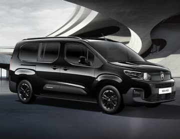 ブラックで魅せる限定ベルランゴ　家族×趣味に最適な車中泊キットも新発売