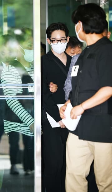 「チャンスを自ら潰した男」“カップル”で麻薬容疑→飲酒運転…元K-POPアイドル、復帰どころか引退一直線か