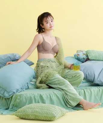 【アモスタイル】大人気｢ナチュラルユーブラ｣にコンフォートワイヤーを新採用♪