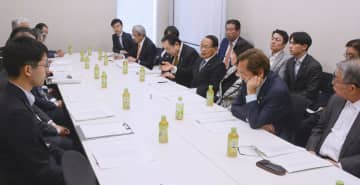 空襲被害救済法、各党で手続きへ　議連総会、障害で一時金50万円