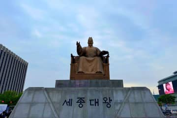 韓国で大統領「代行の代行の代行」に、「外交機能果たすには力不足」と主要紙