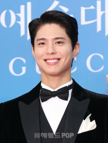 パク・ボゴム、撮影が終了してひとりで残った理由…美談が明らかになった