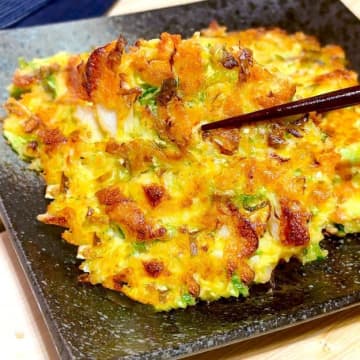 【キャベツでお好み焼きにしないで！！】ただ焼いただけなのに…100枚いけるカリカリ食感！！