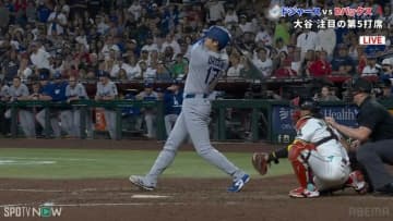 大谷翔平、“あと1球”の土壇場で衝撃の弾丸アーチに敵地スタジアムは騒然…歓喜とどよめきが入り混じる“異様な雰囲気”の一部始終