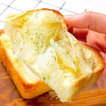 【新玉ねぎ×トーストやってみて】「子どもが飛びつく」「甘さにびっくり」絶品トーストレシピ3選
