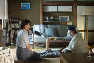 オダギリジョー×玉田真也監督 映画『夏の砂の上』場面写真解禁！松たか子、満島ひかり、髙石あかり出演の人間ドラマ