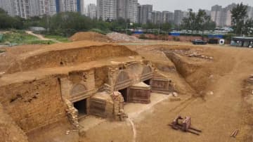 明代の蜀端王墓、30年ぶり再発見　中国・成都市