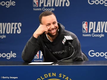 “記者会見のベストプレーヤー”を祝福…NBAオールインタビューチームが約20年ぶりに復活