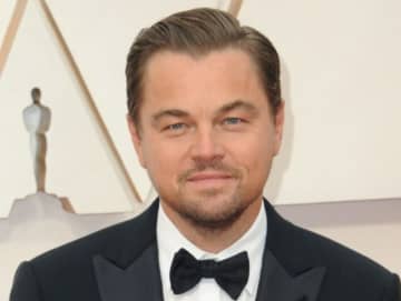 レオナルド・ディカプリオ、美しき24歳年下恋人と密かにメットガラデビューしていた！