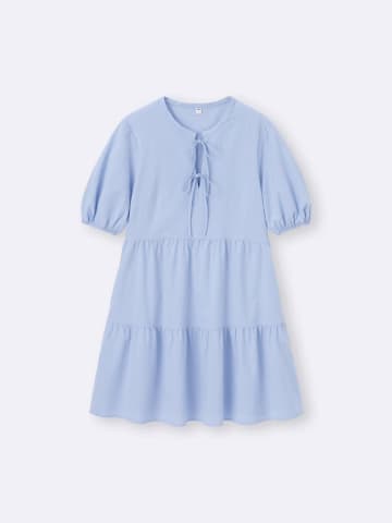 【GUのブルー】がセンス100点！ 大人のスタメン候補！「垢抜けワンピ」