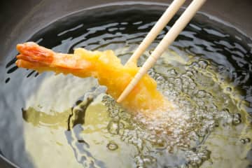 天ぷらがしなしなに…揚げたてのサクサク感を復活させる方法４選！