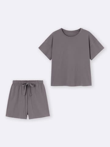 990円アイテムも登場♡【GU】SNSでバズってる！「新作ルームウェア」