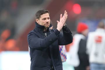 「今が適切なタイミング」…X・アロンソ監督は退任を明言も「将来の話をする時ではない」