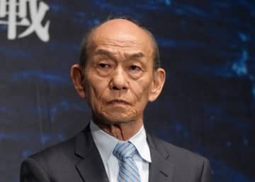 笹野高史、自宅ガーデニングに咲いたジャーマンアイリスなど花の数々を公開⇒「とてもきれい」と反響