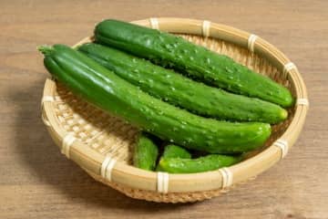 レンジで簡単♪止まらないおいしさ「きゅうりとささみの梅酢和え」