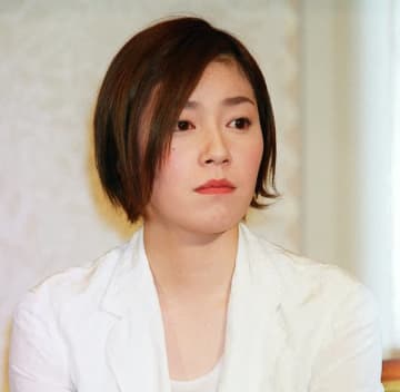 須藤理彩、40年目を迎えた舞台「アニー」におくられた出演者のイラスト入り差し入れを公開「みんな似てる…」