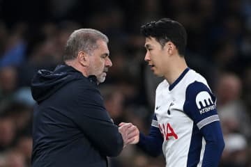 「48試合で45ゴールに関与」「信じられない」なぜ名門トッテナムが“日本の怪物”の獲得に動いているのか。英メディアは今季17発のチーム得点王より「優れている」と驚嘆