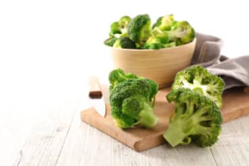 キャベツが突然変異を起こしてできたのがブロッコリーだった！？『野菜』にまつわる不思議な雑学4選