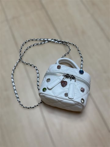 【ZOZO】で買える！ キラキラビジュー可愛い♡「ミニバニティバッグ」