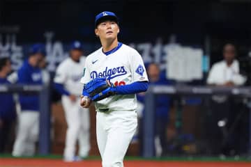 山本由伸 5失点の炎上 四球→ 内野安打→四球→満塁被弾「ランナーのため方が悪かった... すごく反省している」