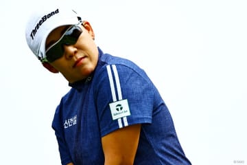 大会最年長Vへ3打差に浮上 申ジエは初の東西コース制覇にも意欲満々