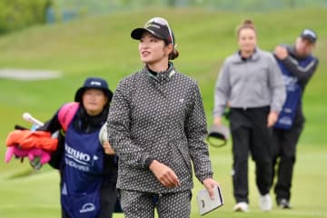 「最初EからNW」に対応して「68」 原英莉花が62位→19位に急浮上