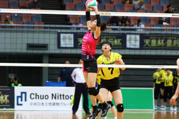 ヴィクトリーナ姫路が柴田真果と森木かれんの現役引退を発表