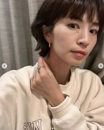 「新ヘアーも"神"がかってる！」安田美沙子、機能性も意識した"こだわり"カットを報告　43歳とは思えぬ魅力に絶賛の声