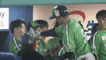 新天地で輝くヤクルト茂木栄五郎　初のお立ち台に「もっともっと覚えてもらえるよう」本塁打につば九郎の人形を“頭ポンポン”